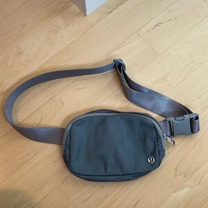 Lululemon belt bag